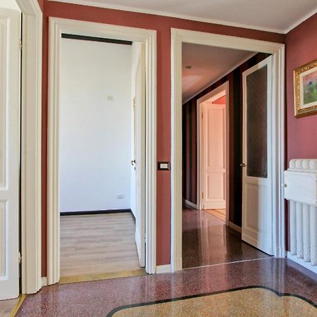 Tibullo ,Classico Ed Elegante Appartamento Róma Kültér fotó